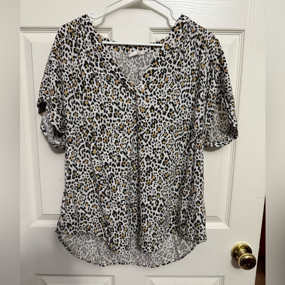 GAP Leopard Print V-Neck Blouse